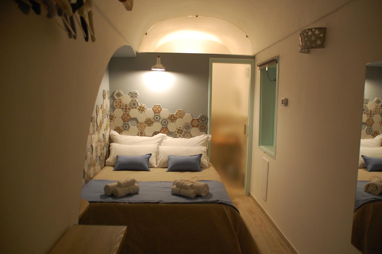 Palazzo Bianchi Domus Holidays Trani Rum bild